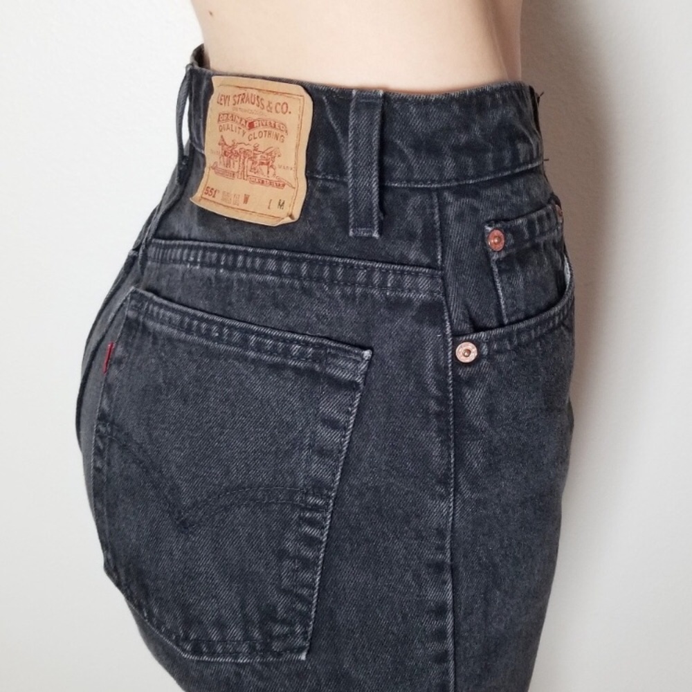 Black Levi’s 551 Jeans